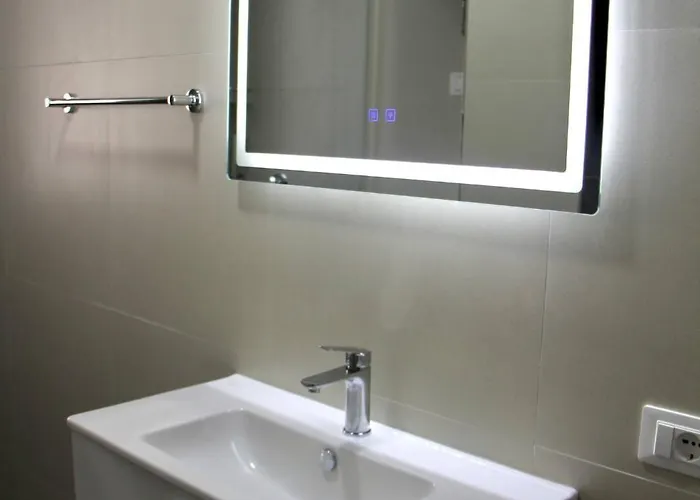 Skyline Veranda By Adriatic Living Apartament Golem (Tirana)